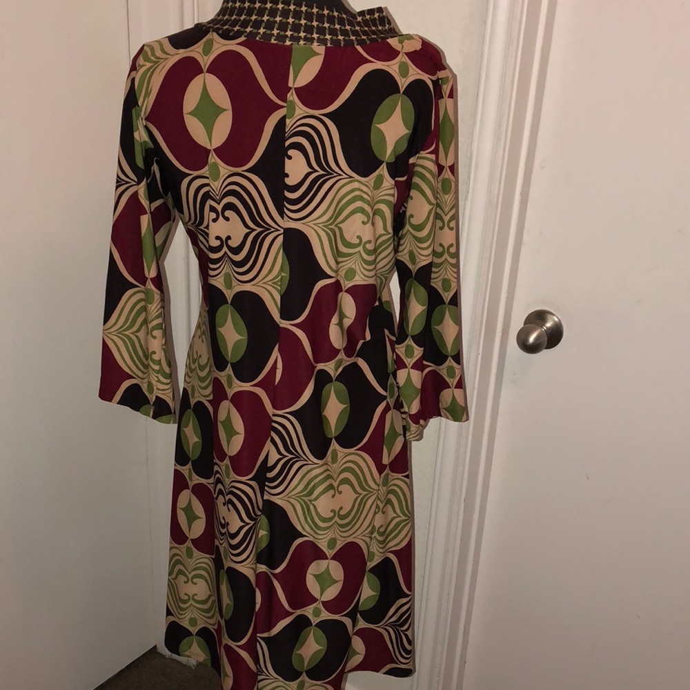 Dress - Picture 4 of 5